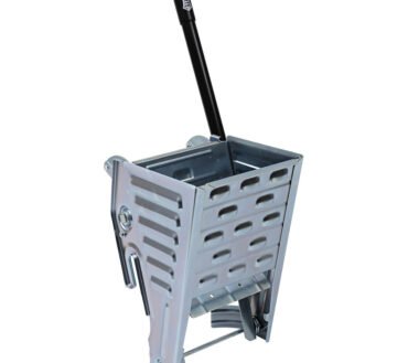 Genuine Joe Metal Squeeze Wringer