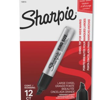Sharpie King Size Permanent Marker, Broad Chisel Tip, Black, Dozen